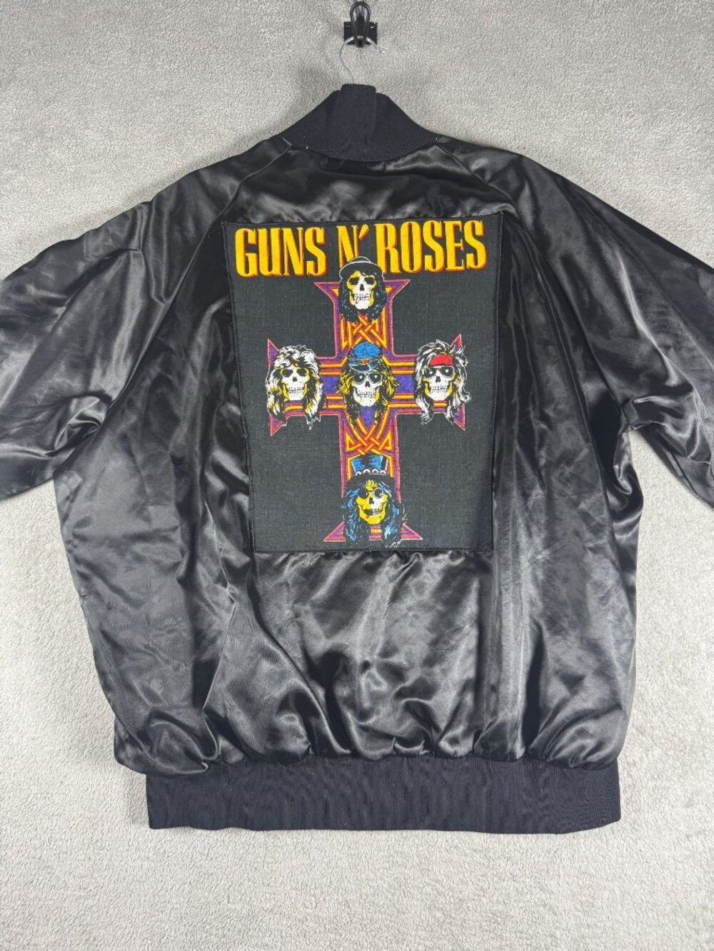 Guns N Roses Satin Bomber Jacket With Dragon Embroidery Mens XL Black